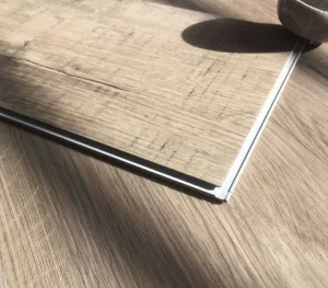 cách chọn sàn nhựa hèm khóa